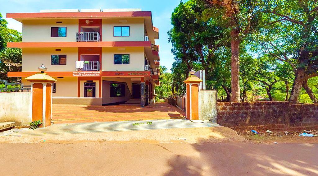 جوكارنا Hotel Ashokavana المظهر الخارجي الصورة